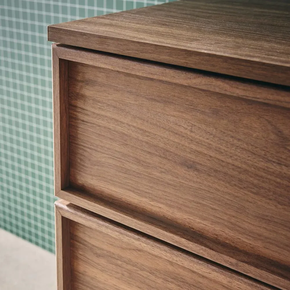 Illustration numéro 3 du produit Bureau effet bois noyer 2 portes 2 tiroirs 1 niche 140cm