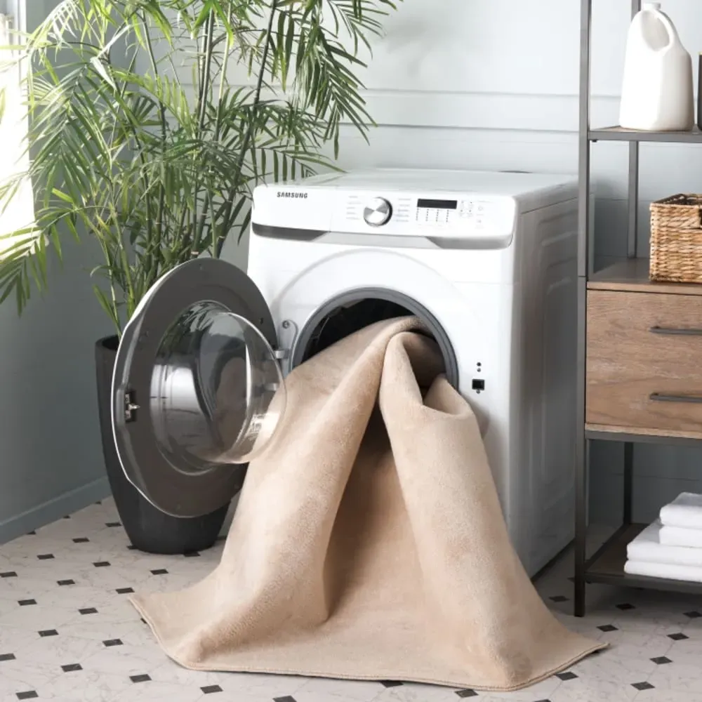 Illustration numéro 3 du produit Tapis beige 122 x 183 cm