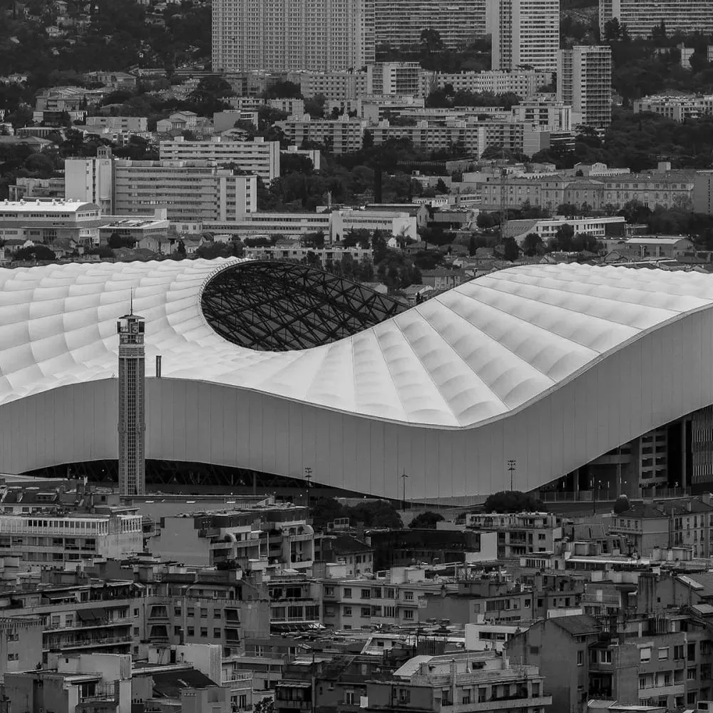 Illustration numéro 3 du produit Tableau Tableau photo vélodrome impression sur aluminium 120x80 cm