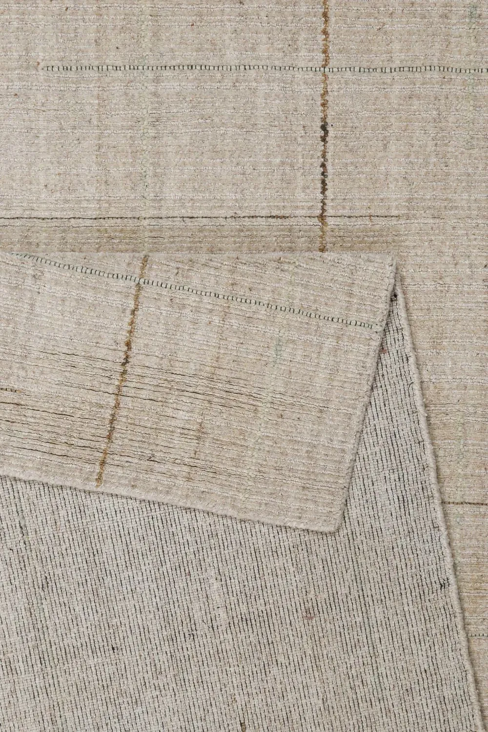 Illustration numéro 3 du produit Tapis tissé à la main Tencel et pure laine beige 160x230