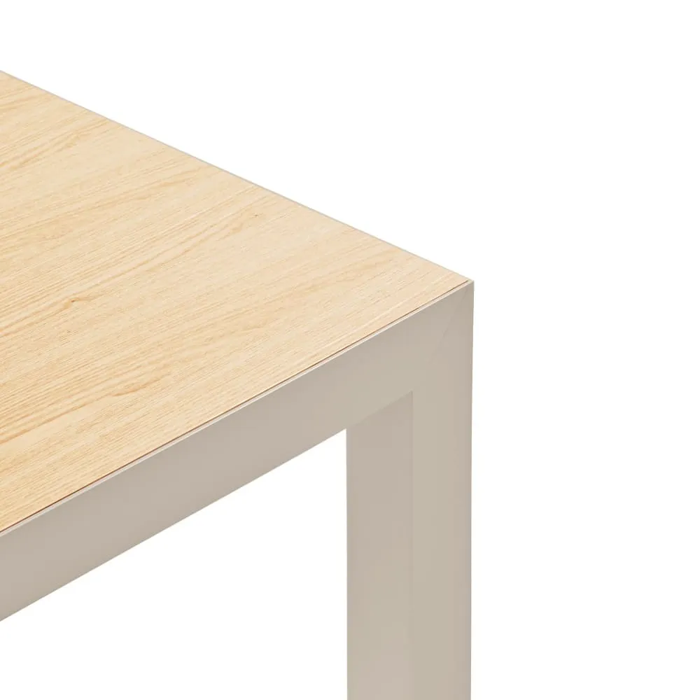 Illustration numéro 3 du produit Table rectangulaire à pieds en métal 180 x 75 cm