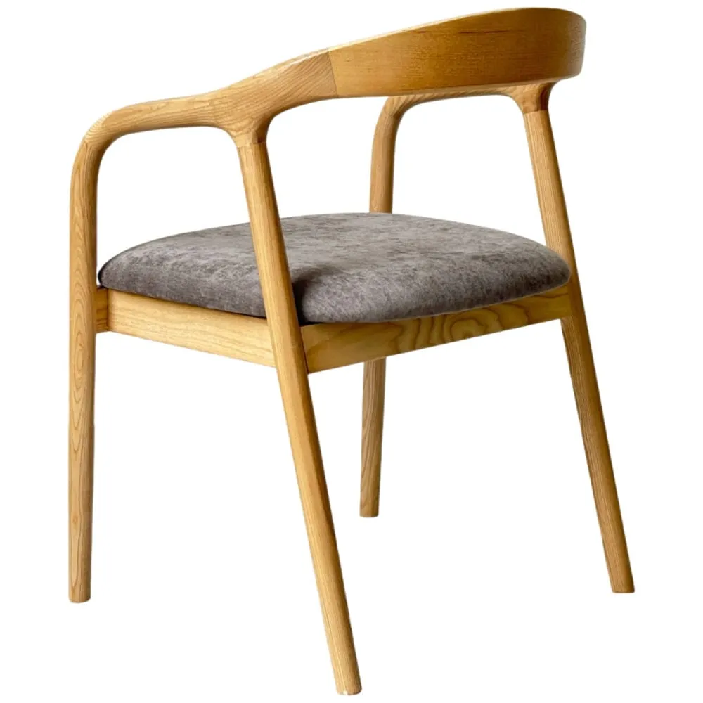 Illustration numéro 3 du produit Fauteuil de table en Frêne massif et tissu Glory Taupe (x2)