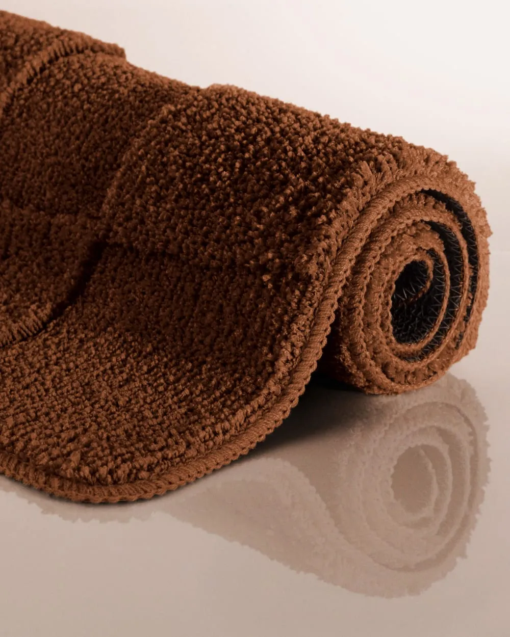 Illustration numéro 3 du produit Tapis de bain à relief marron 60x100