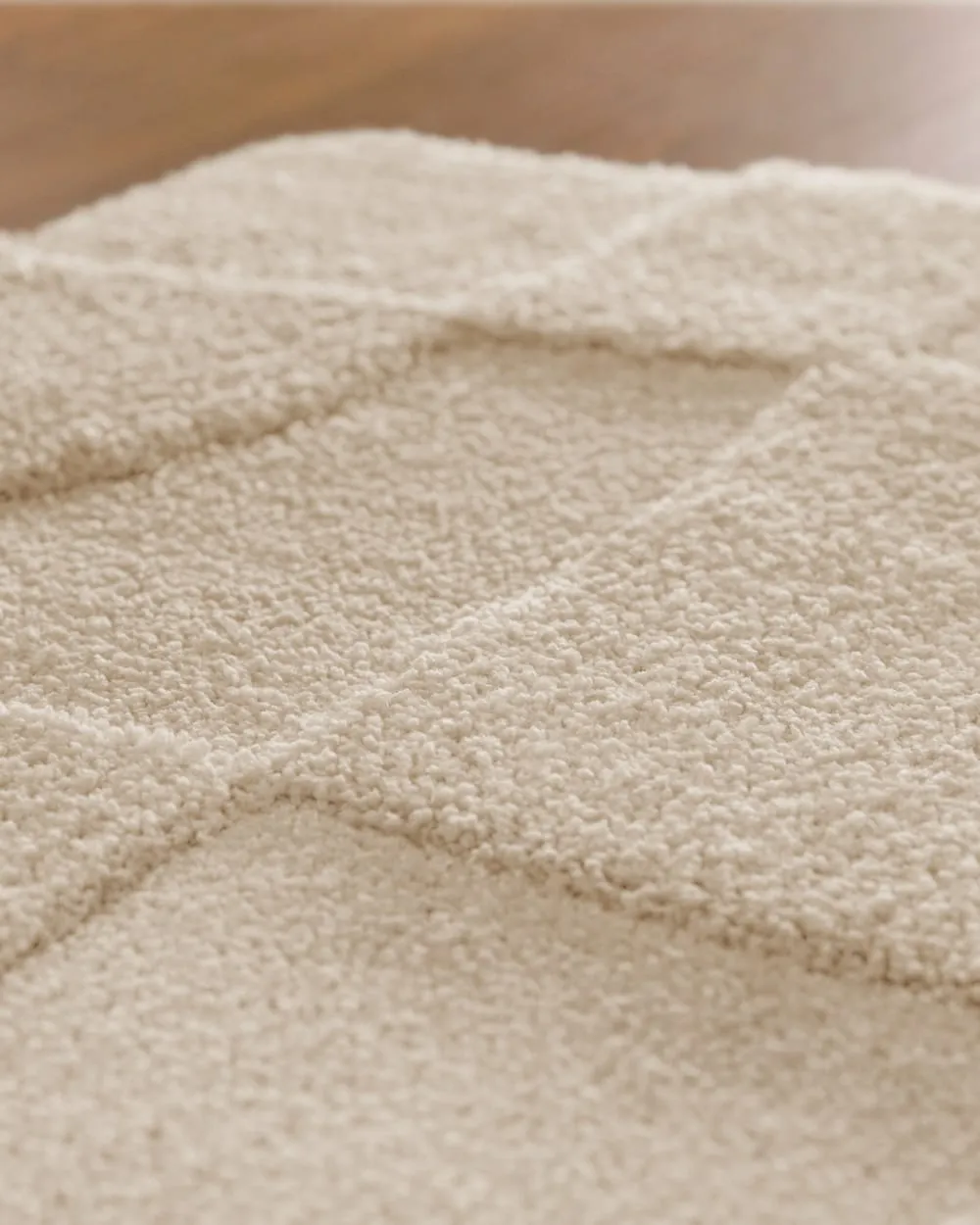 Illustration numéro 3 du produit Tapis de bain à relief blanc crème 80x150