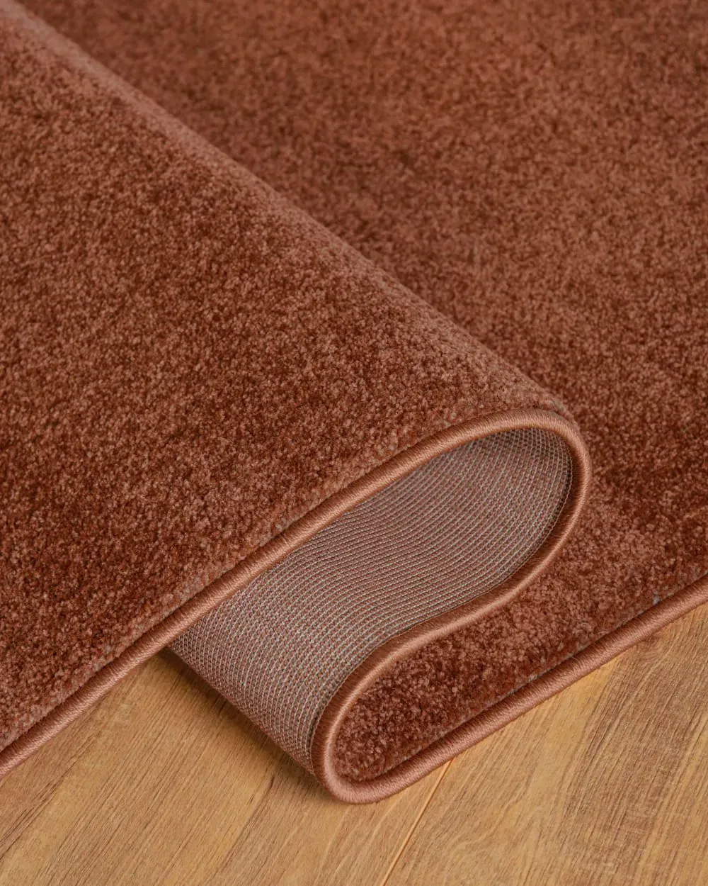 Illustration numéro 3 du produit Tapis tissé velours ras brique 160x230