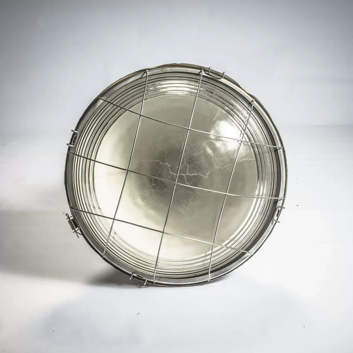 Illustration numéro 3 du produit Lampe industrielle