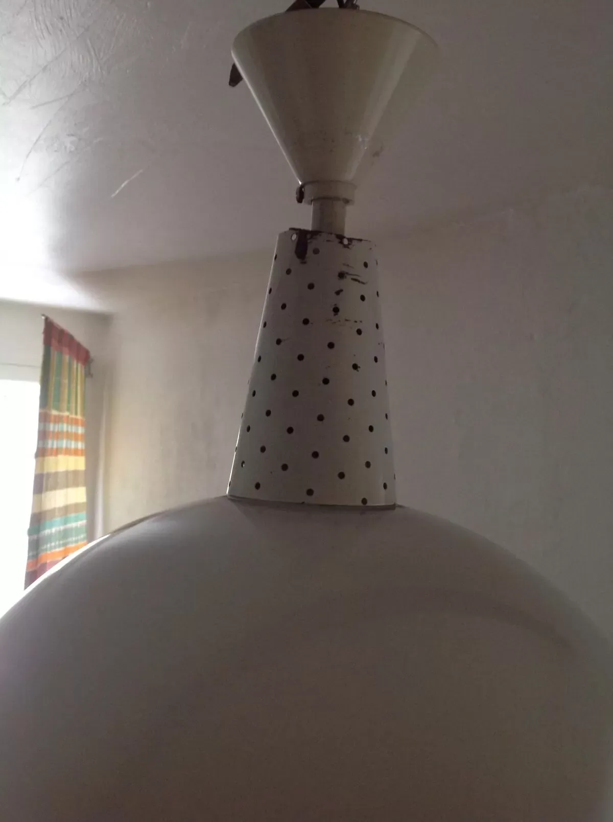 Illustration numéro 3 du produit Suspension holophane