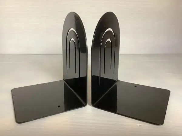 Illustration numéro 3 du produit Paire de serre livres métal noir