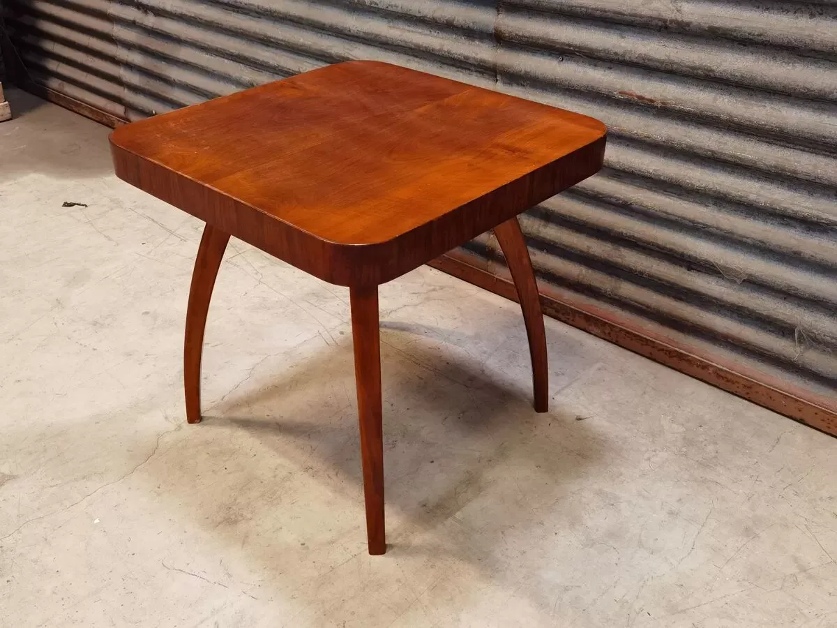 Illustration numéro 3 du produit Table H 259 Spider Jindřich Halabala pour Up Zavody