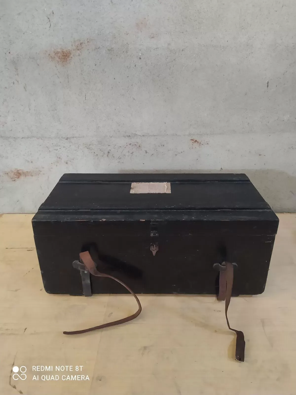 Illustration numéro 3 du produit Caisse en bois vintage