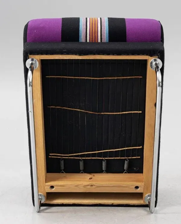 Illustration numéro 3 du produit Paire de fauteuils 'Bossanova' de Jan-Eric Bengtsson