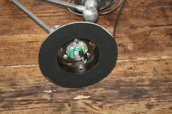 Illustration numéro 3 du produit Lampe Jielde industriel Jean Louis Domecq 2 bras vernis brillant