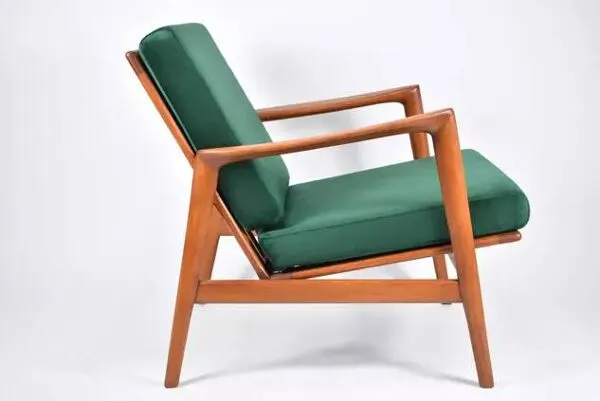 Illustration numéro 3 du produit Fauteuil scandinave restauré, icône des années 60, velours