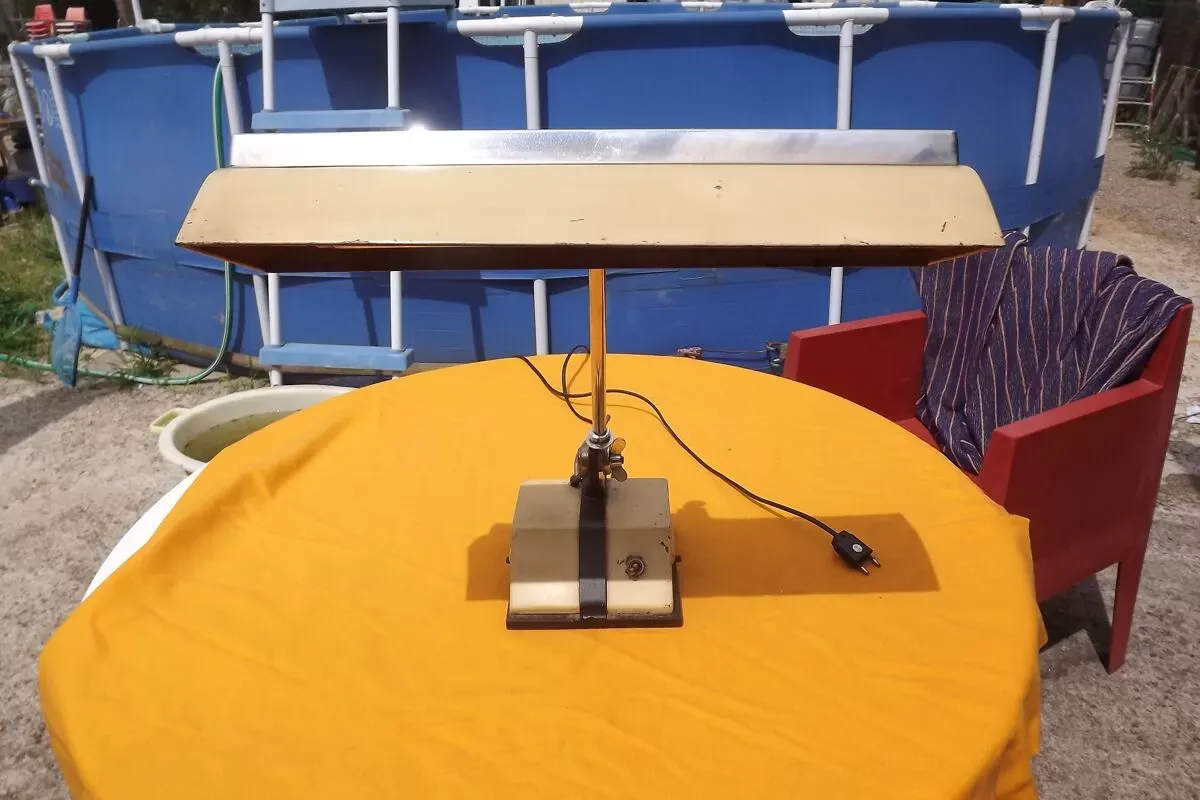 Illustration numéro 3 du produit Lampe de Bureau Industrielle Année 50