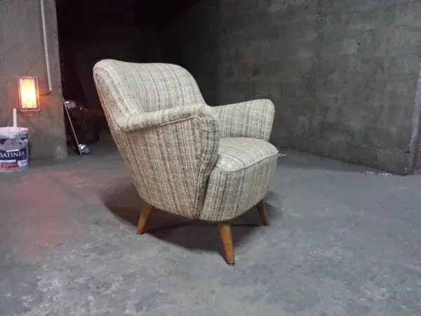 Illustration numéro 3 du produit 1/2 Fauteuils club années 50/60 vintage