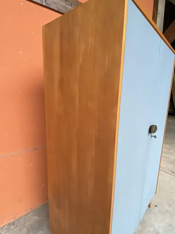 Illustration numéro 3 du produit Armoire Parisienne Placard vestiaire atelier bois Mid-century vintage scand