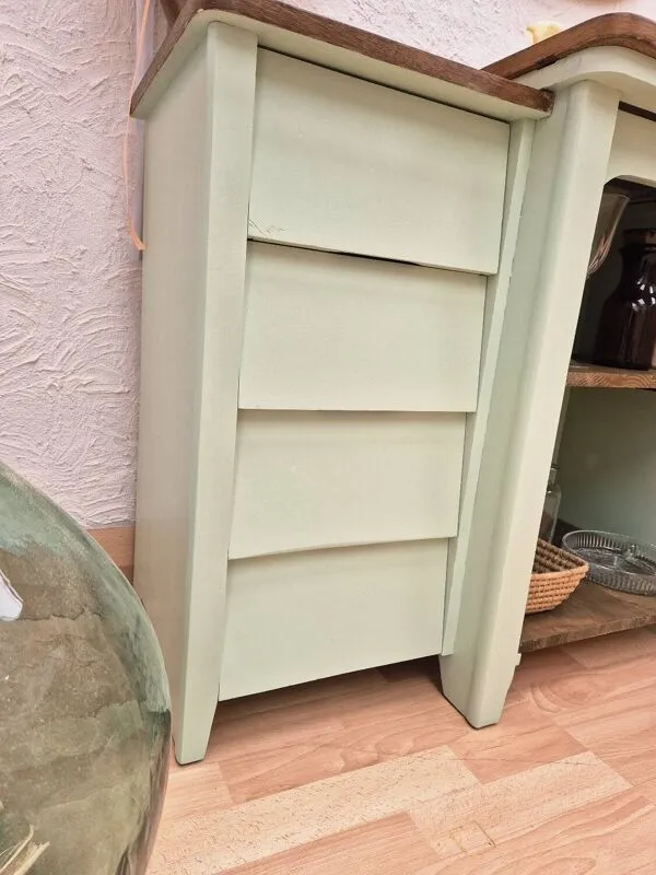 Illustration numéro 3 du produit Meuble Singer vintage