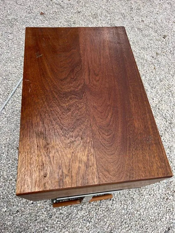 Illustration numéro 3 du produit Console vintage bois et métal