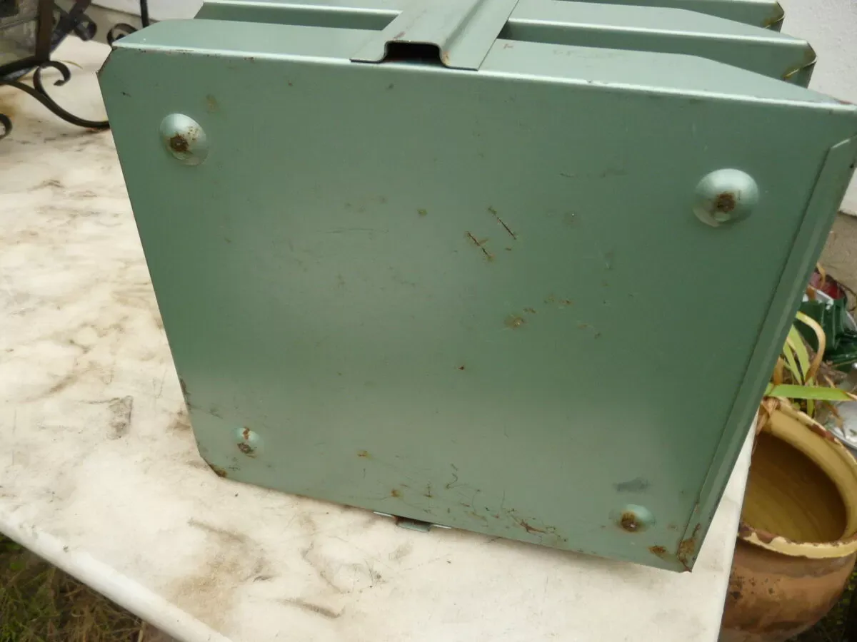 Illustration numéro 3 du produit Trieur courrier industriel vintage années 60 - 70