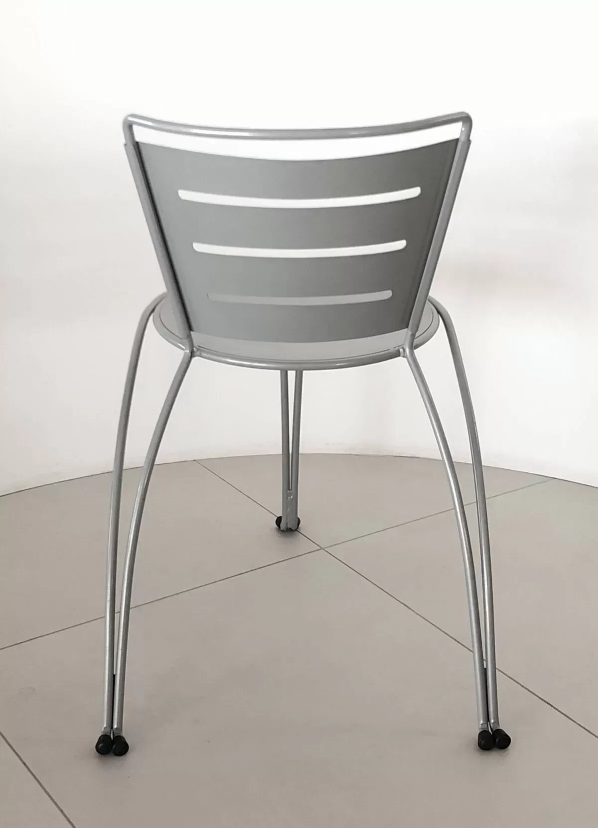 Illustration numéro 3 du produit Chaises Jardin de la Fontaine par jean-Michel Wilmotte pour Tebong, France 1987