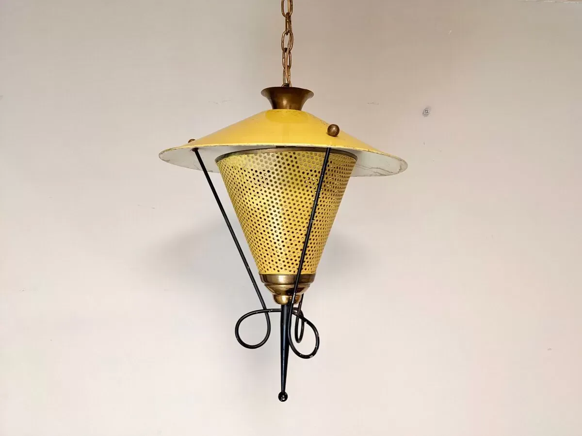 Illustration numéro 3 du produit Suspension en tôle perforée