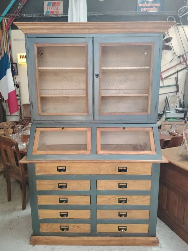 Illustration numéro 3 du produit Grand meuble grainetier deux corps d'épicerie en bois massif