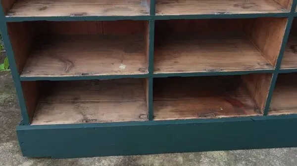 Illustration numéro 3 du produit Meuble de metier à cases