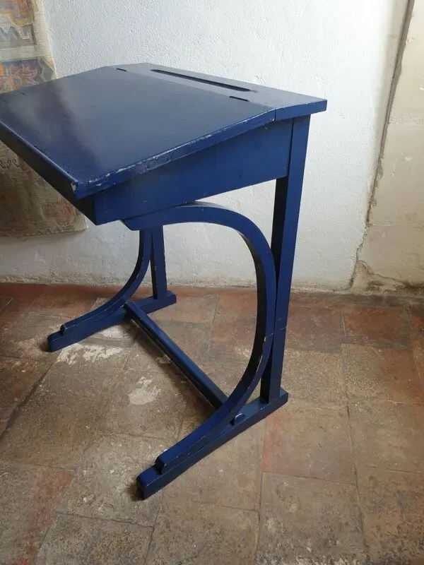 Illustration numéro 3 du produit Pupitre bureau adulte  vers 1950