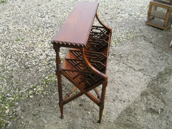 Illustration numéro 3 du produit Porte revus  / livre d'hotel en acajou vintage