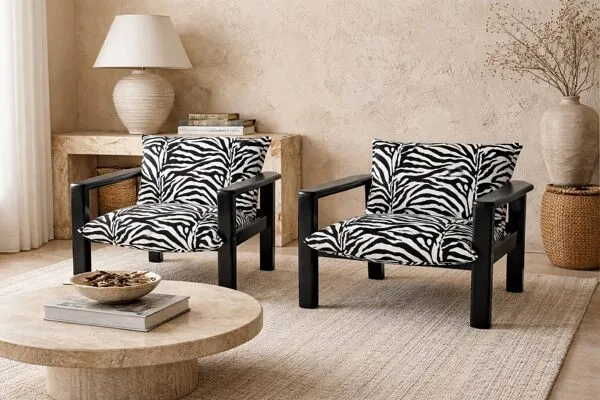 Illustration numéro 3 du produit Paire de fauteuils vintage zèbre – esprit design années 80