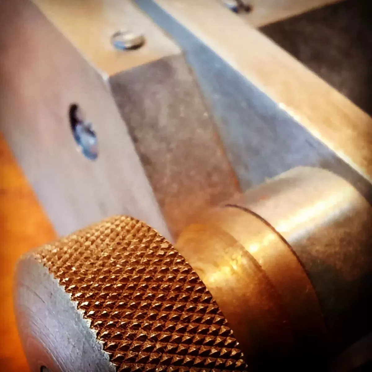 Illustration numéro 3 du produit Lampe de bureau vintage