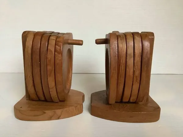 Illustration numéro 3 du produit Dix dessous de verre bois teck scandinave