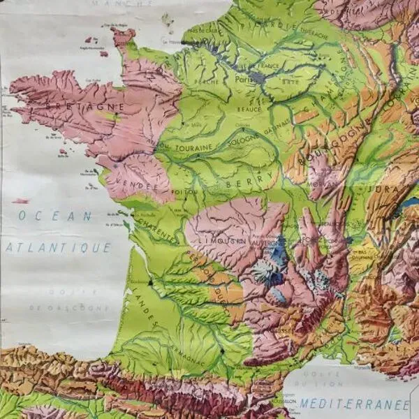 Illustration numéro 3 du produit Carte scolaire M.D.I la France