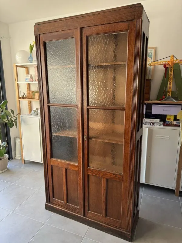 Illustration numéro 3 du produit Ancienne armoire vitrée, bibliothèque vintage, vitrine, cabinet, pharm