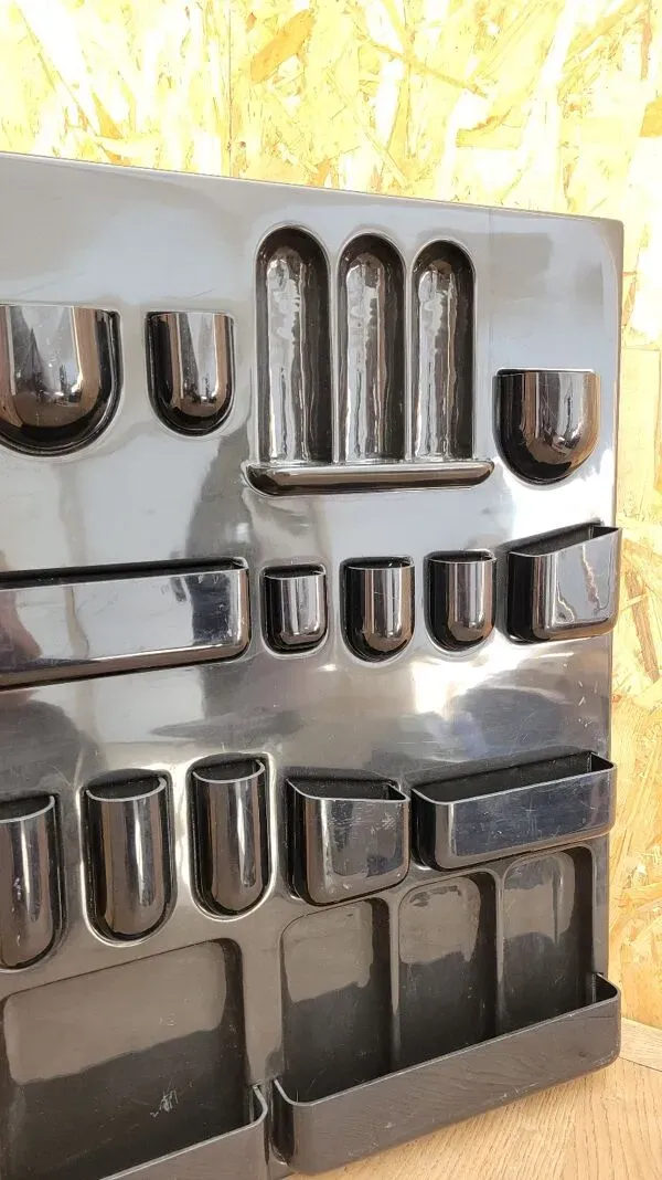 Illustration numéro 3 du produit Organiseur mural