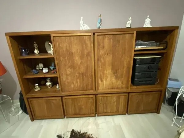 Illustration numéro 3 du produit Meuble tv avec étagères et rangements en teck massif