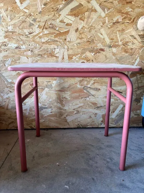 Illustration numéro 3 du produit Bureau écolier