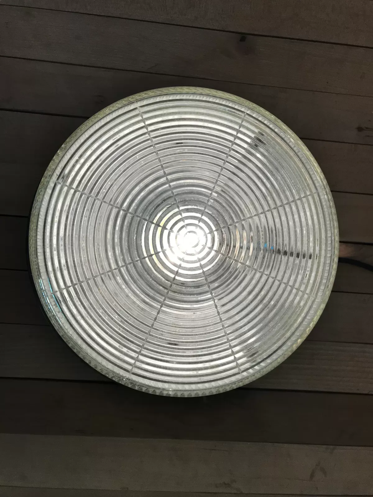 Illustration numéro 3 du produit Plafonnier industriel verre Mazda