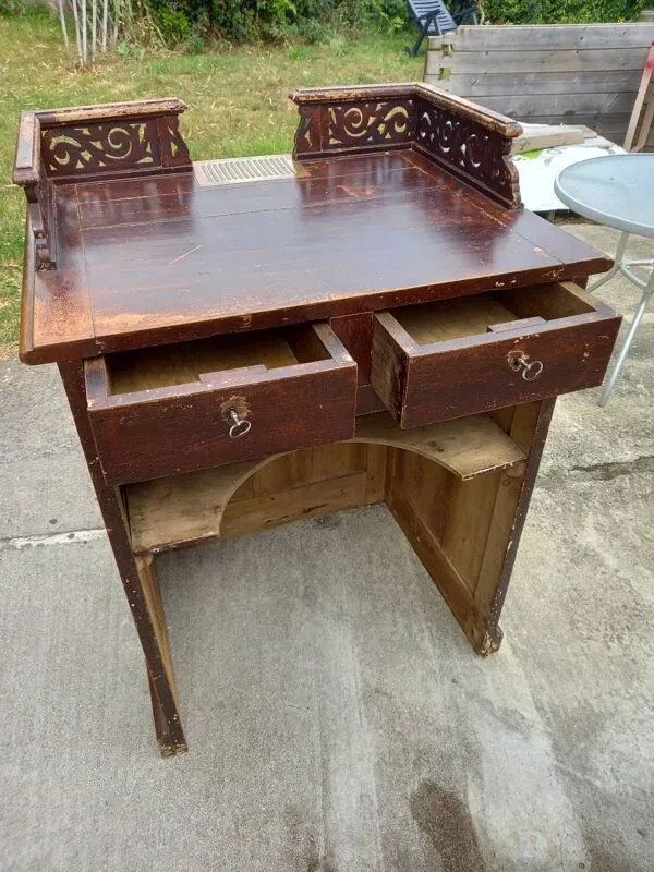 Illustration numéro 3 du produit Ancien comptoir d'accueil année 20