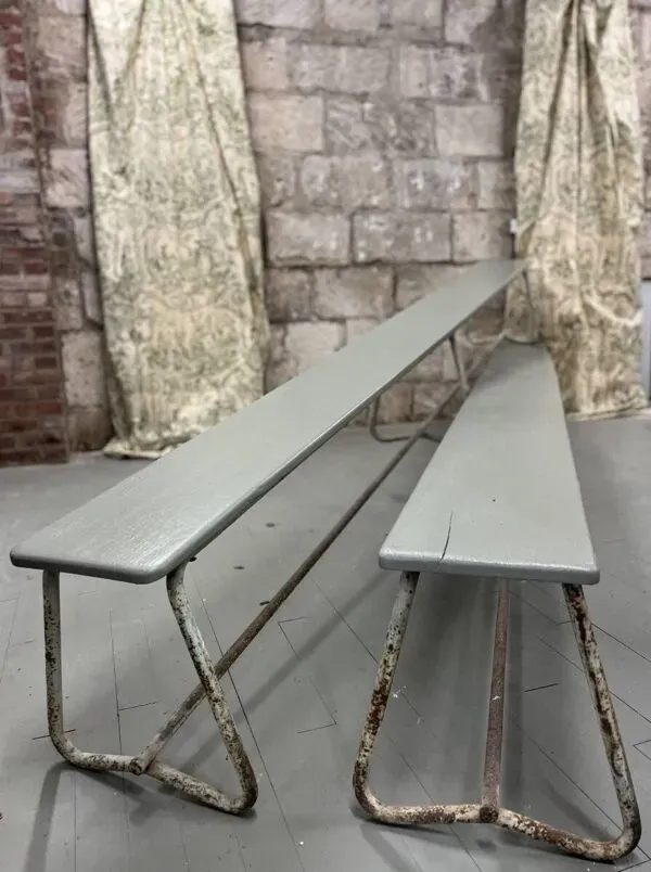 Illustration numéro 3 du produit Paire de bancs 3m50