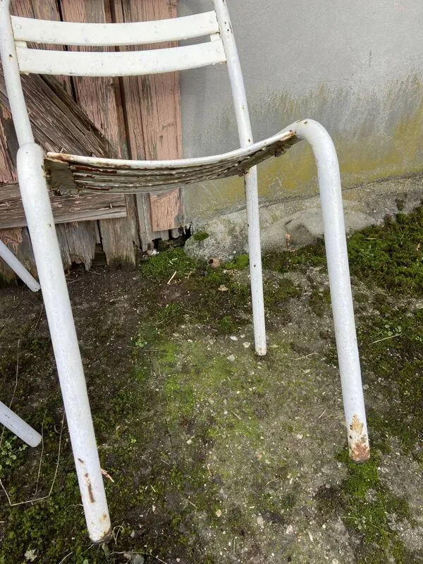 Illustration numéro 3 du produit Duo de chaises Tolix Métal vintage