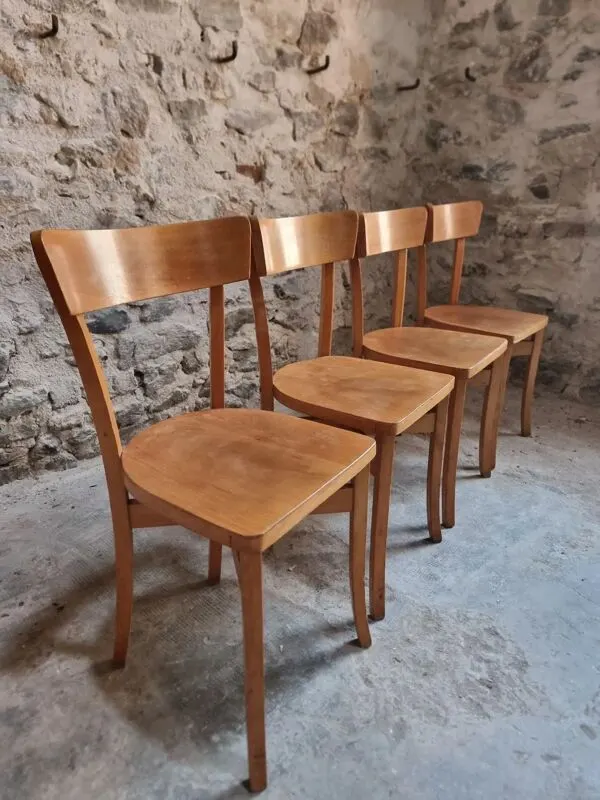 Illustration numéro 3 du produit 4 chaises bistrot françaises en hêtre et contreplaqué, années 1960