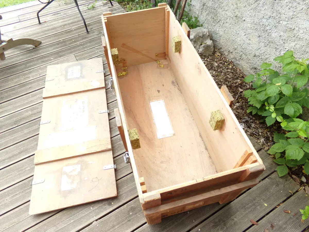 Illustration numéro 3 du produit Caisse en bois avec couvercle XXL