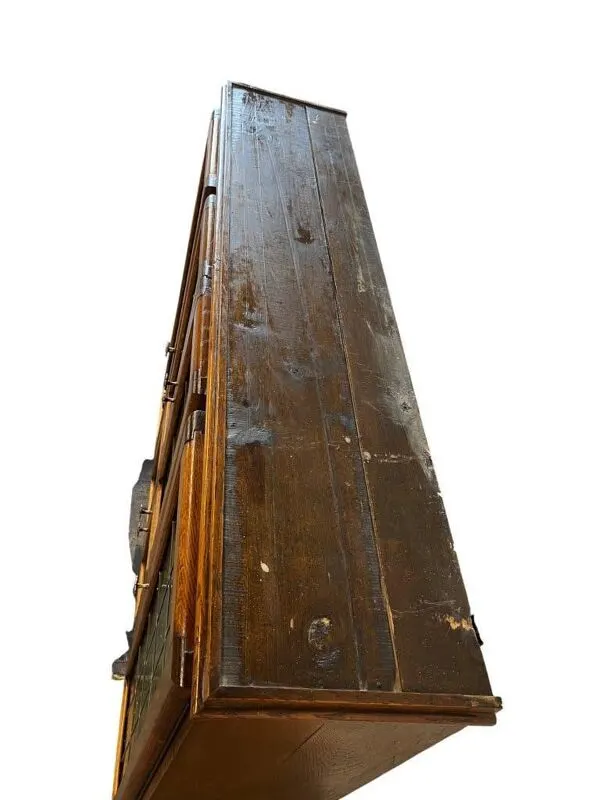 Illustration numéro 3 du produit Armoire murale vintage en bois avec vitrail vert