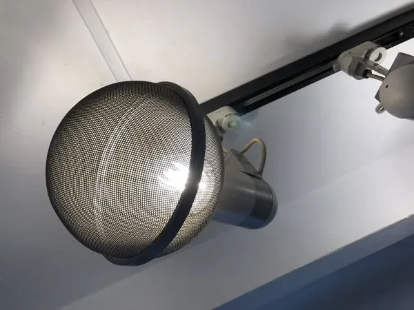 Illustration numéro 3 du produit Plafonnier sur Rail Vintage • Micro Pin Spots • 1975