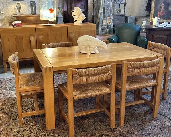 Illustration numéro 3 du produit Série de 6 chaises en orme massif maison regain 1970