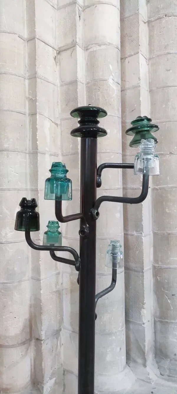 Illustration numéro 3 du produit Porte manteaux