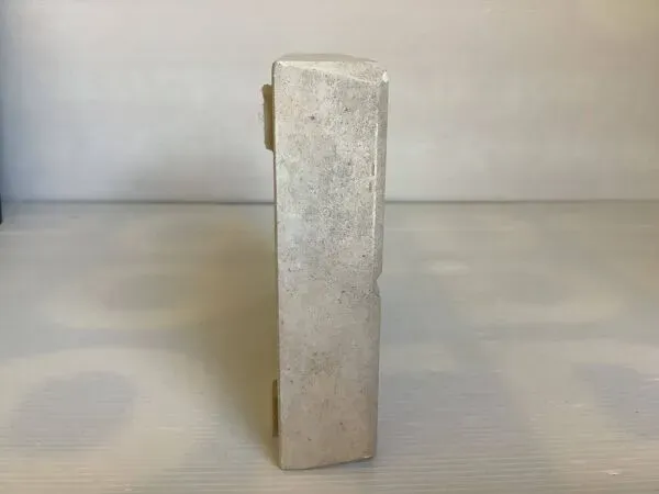 Illustration numéro 3 du produit Vide poche cendrier en pierre