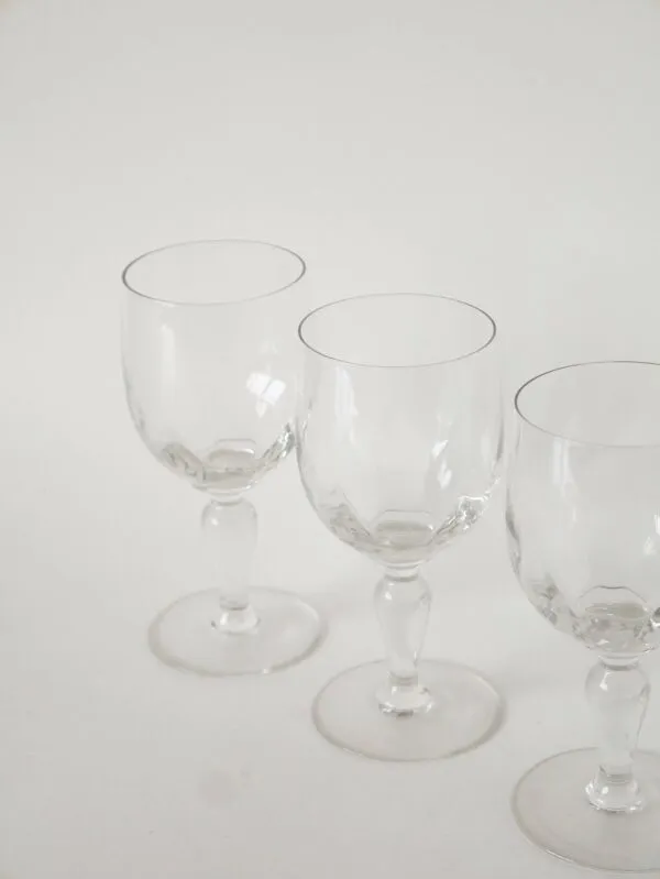Illustration numéro 3 du produit Lot de 4 verres à vin en cristal, 1930