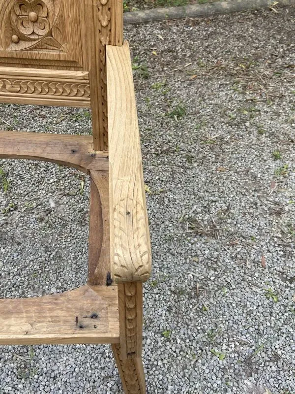 Illustration numéro 3 du produit Paire de fauteuils bretons